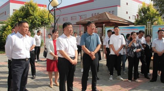 稀土高新區(qū)工會大力推動“ 五三三”工作機制，全面提升廠務(wù)公開民主管理工作提質(zhì)增效